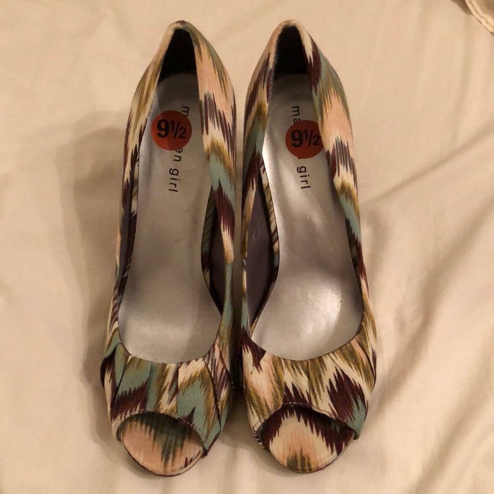 Patterned Madden Girl peeptoe heels
